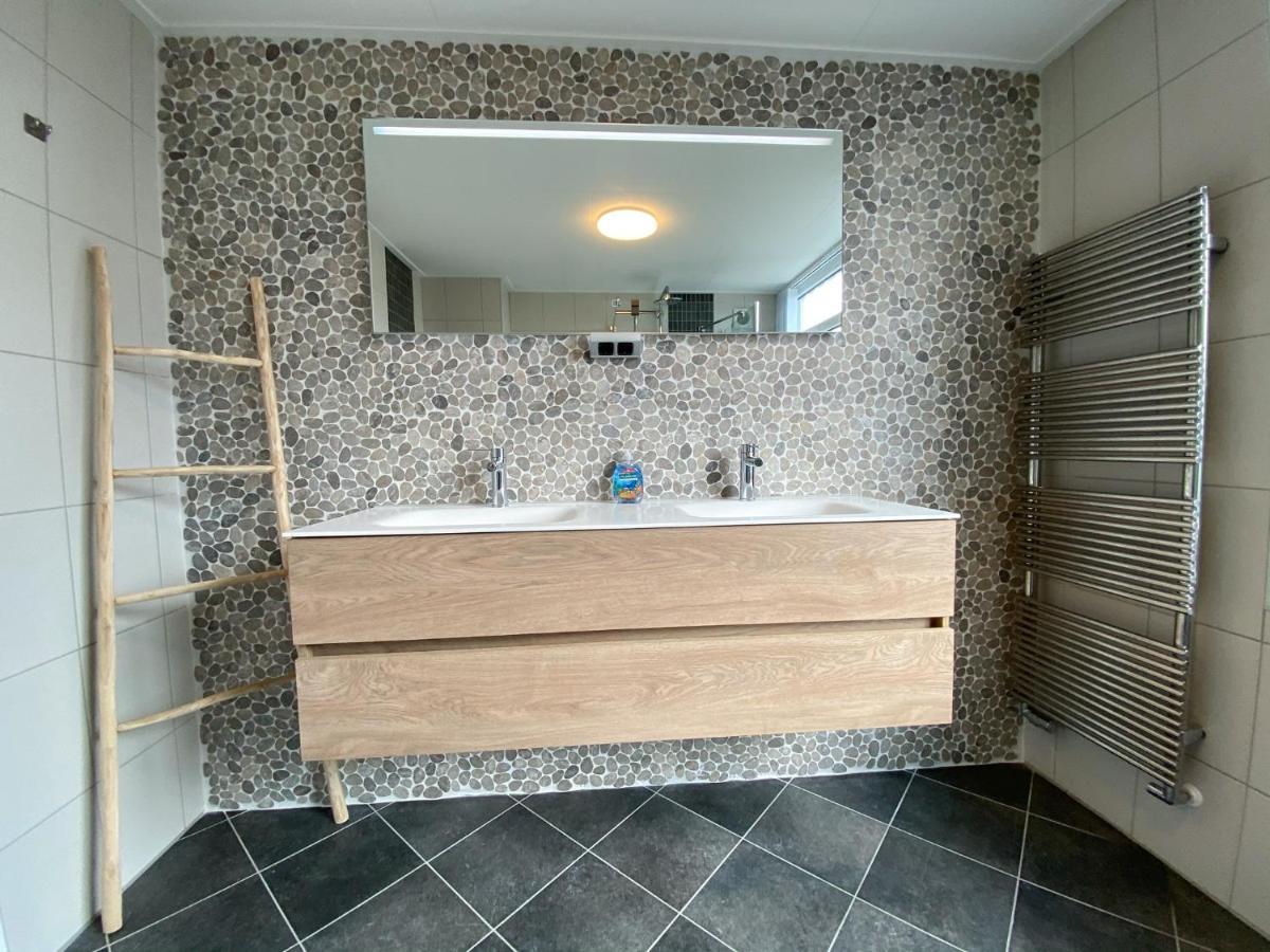Beach House Makai - Family House With Finnish Sauna, 2 Bathrooms And Only Minutes From The Beach De Koog  Eksteriør bilde